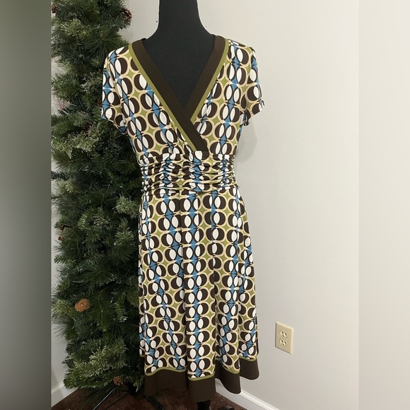 Studio I Brown and White Midi Dress with short Sleeves - Picture 2 of 7